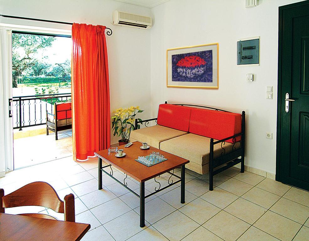Muses Zante Villas Kalamákion Стая снимка