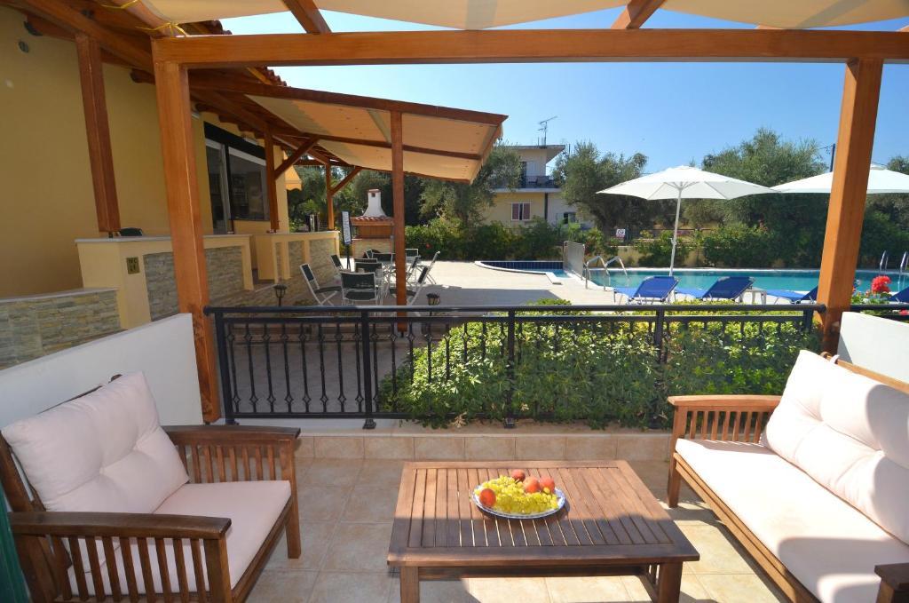 Muses Zante Villas Kalamákion Стая снимка